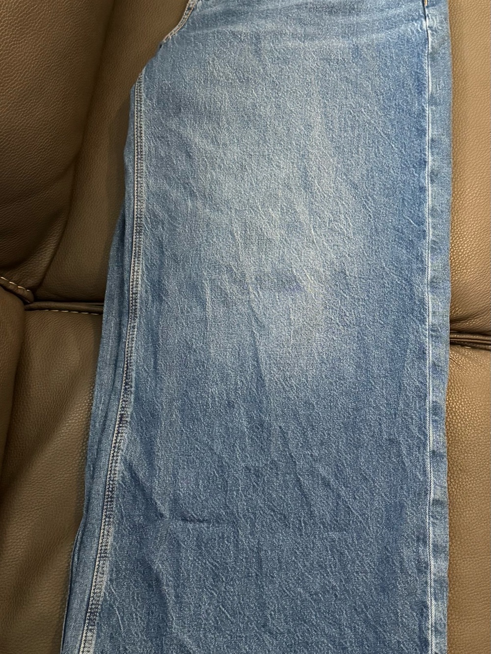 American Eagle Light Blue Denim Jeans